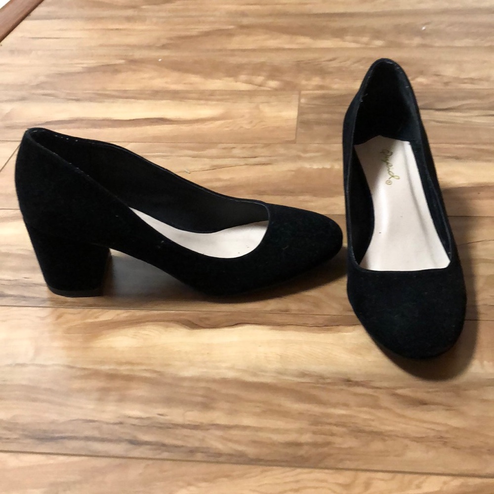 Qupid black velvet heals